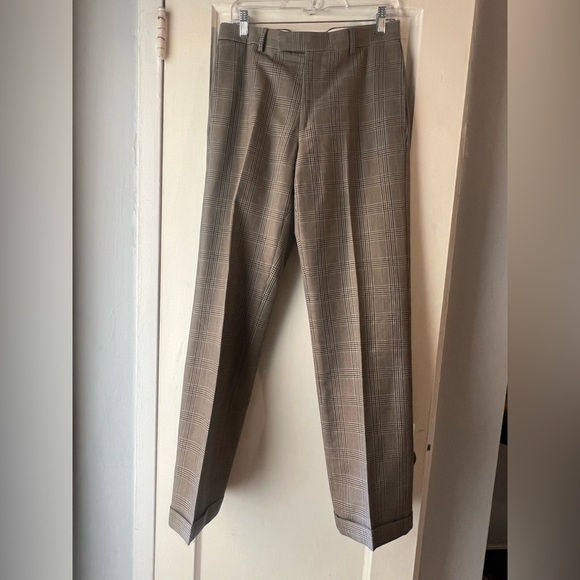 Burberry Plaid Cuffed Wool Trousers 32 - Picture 12 of 13